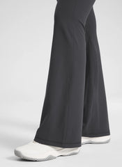 Secretsculpt™ No Front Seam Flare Legging 31''