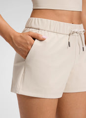 Stretch Mid Rise Pocket Shorts 2.5"