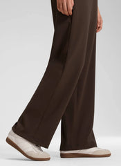 Walk the City Pocket Straight Leg Pant 30"