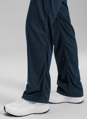 Lightweight Straight Leg Pocket Pant 32"