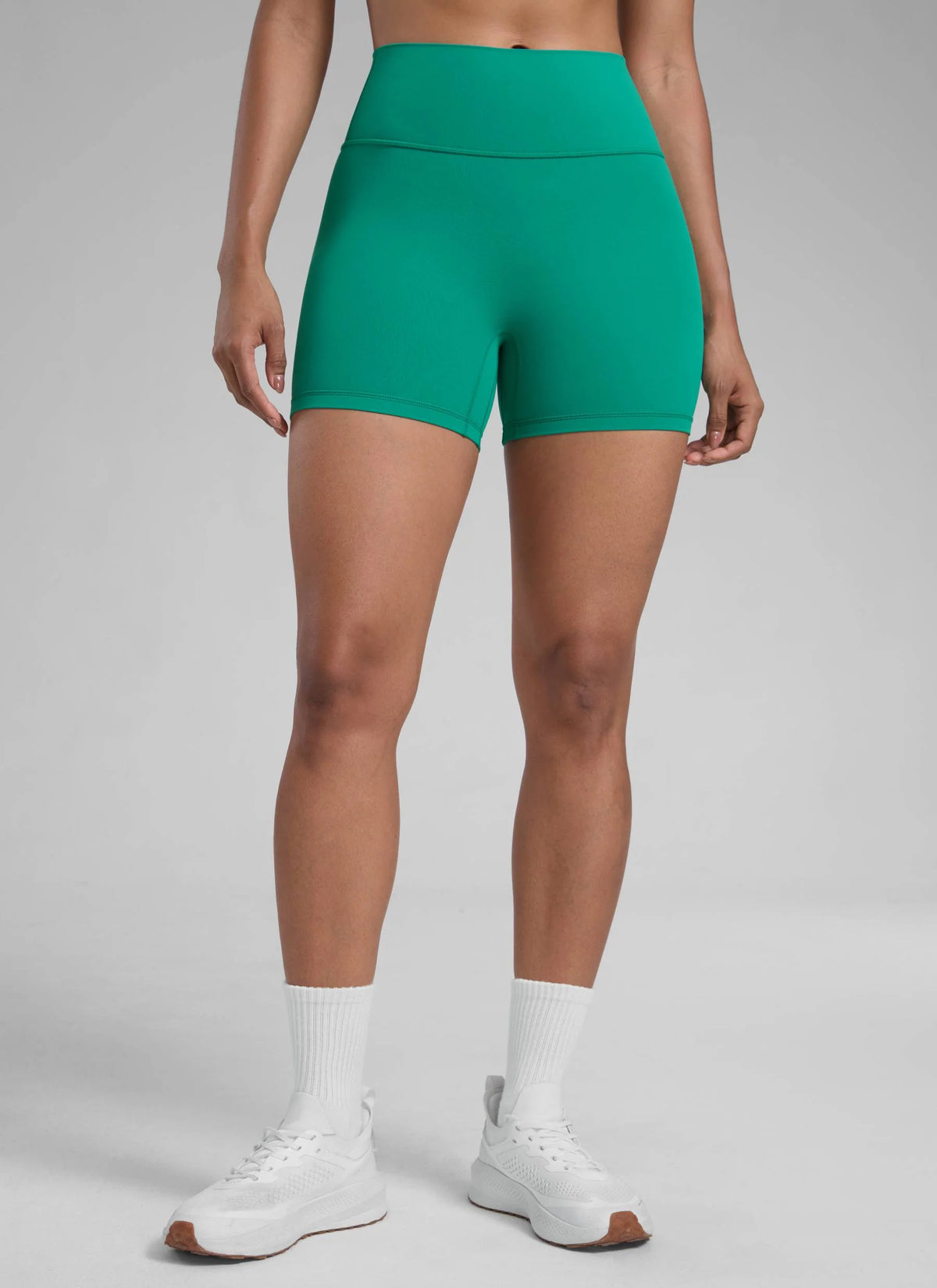Secretsculpt™ No Front Seam Shorts 4''